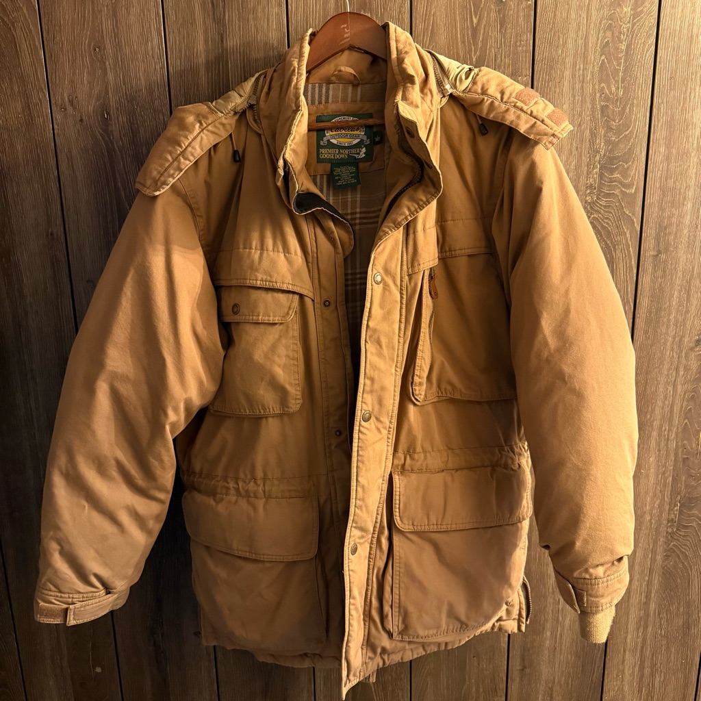 Vintage Cabelas Northern Goose Down Jacket. Men’s L Reg.